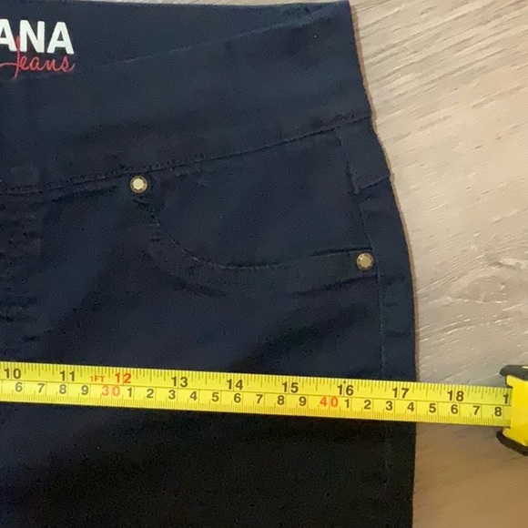 Santana Ladies Size 8 Denim Stretch Jegging Crop Pants - never worn! - Picture 10 of 13